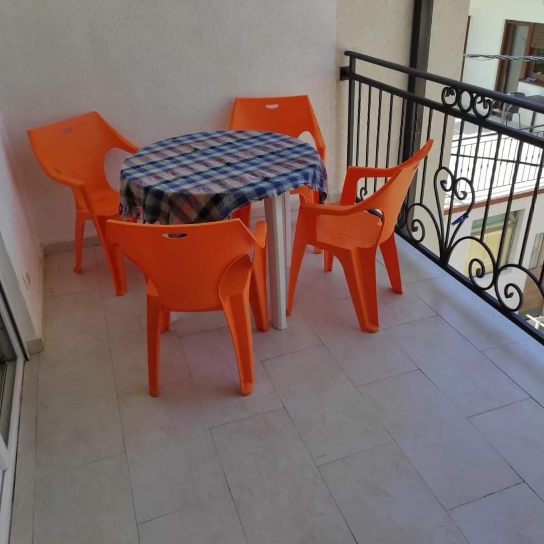 סוטומורה Apartment Perutovic מראה חיצוני תמונה