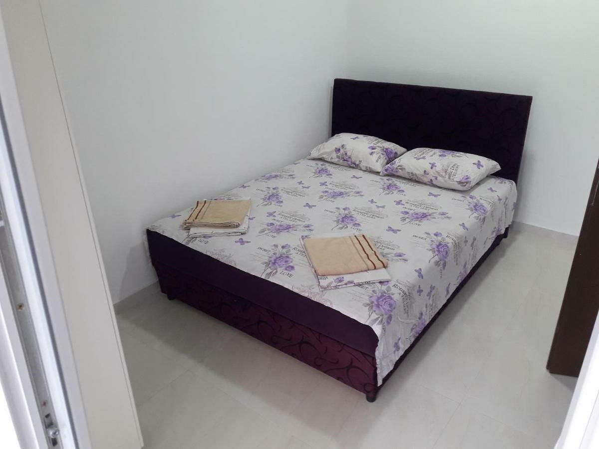 סוטומורה Apartment Perutovic מראה חיצוני תמונה
